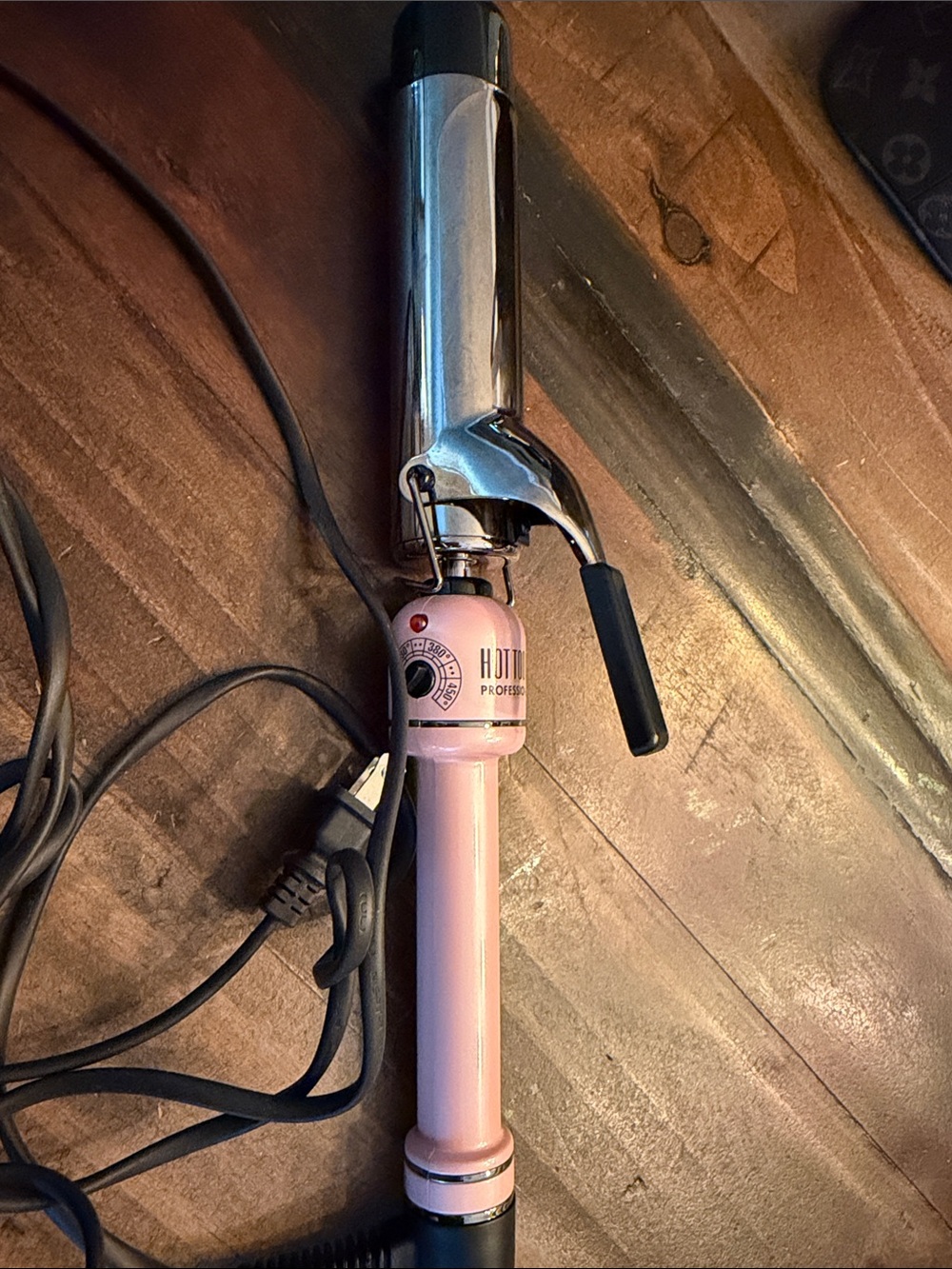 Hot Tools Pink 1" Professional Curling Iron